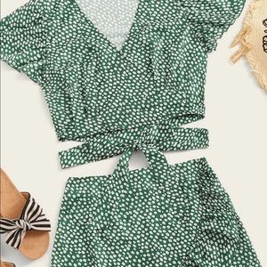 SHEIN Crop top and skirt set- BRAND NEW!